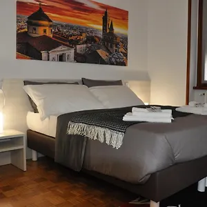 citywalls-guest-house-bergamo.it-lombardy.com/